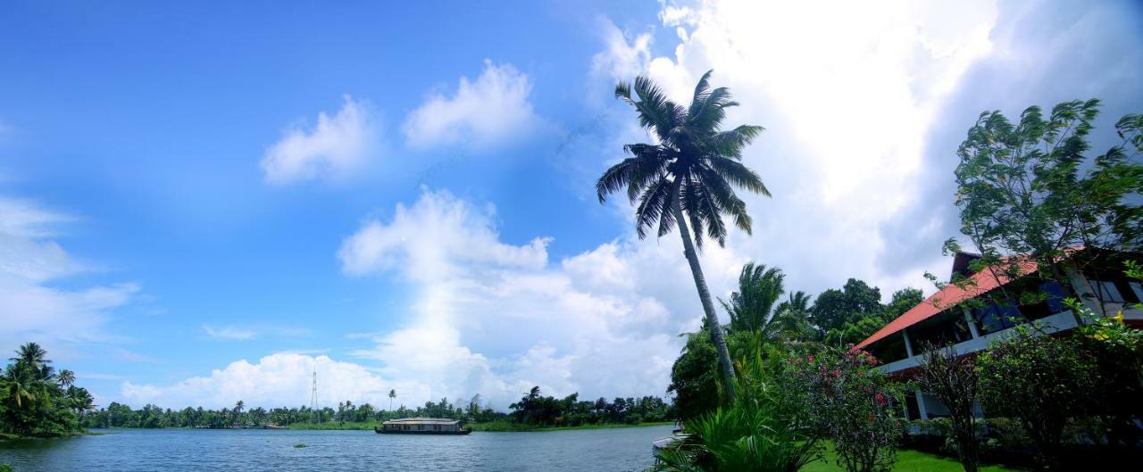 Alappuzha Green Palace Ayurveda Resort, Alleppey מראה חיצוני תמונה