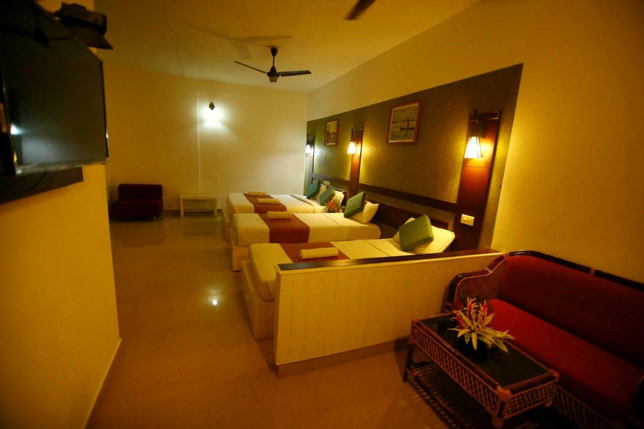 Alappuzha Green Palace Ayurveda Resort, Alleppey מראה חיצוני תמונה